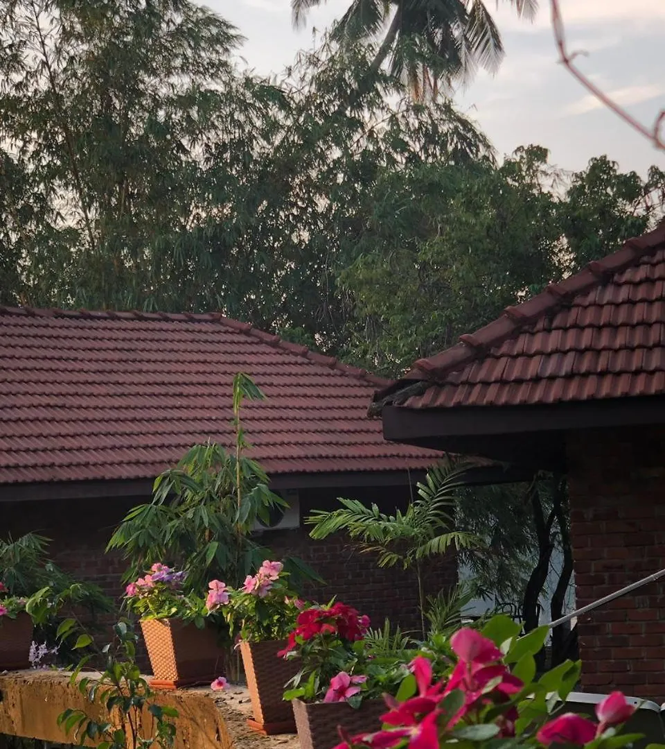 Suri Retreat Villa Negombo